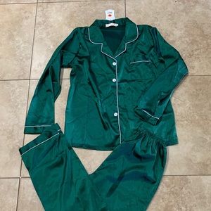 Soft satin like pj set